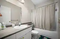 8459 DOERKSEN DRIVE - thumbnail 34