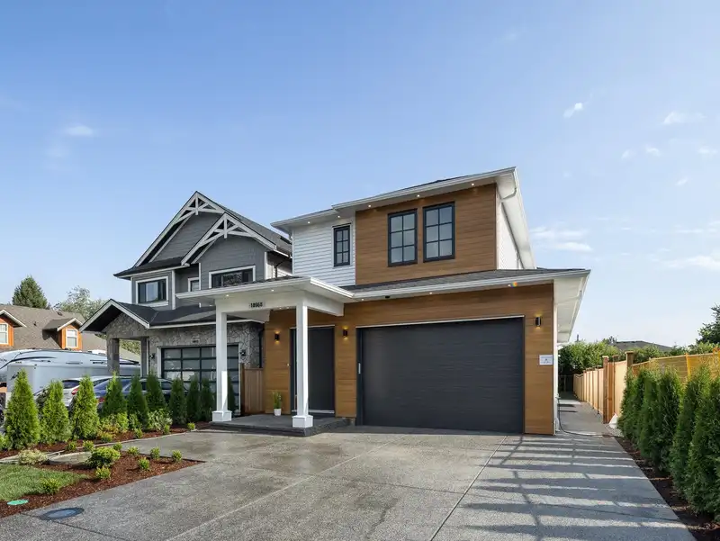 18968 119 AVENUE - photo 1 of 28