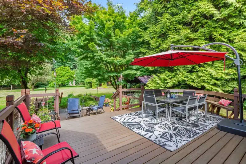22567 127 AVENUE - photo 1 of 40