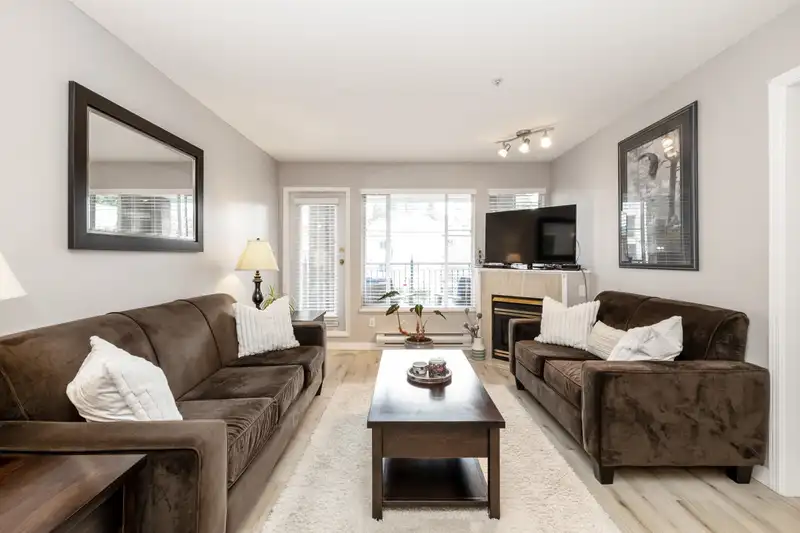 304 3065 PRIMROSE LANE - photo 3 of 26