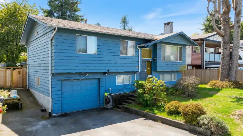 9141 PRINCE CHARLES BOULEVARD - photo 1 of 40