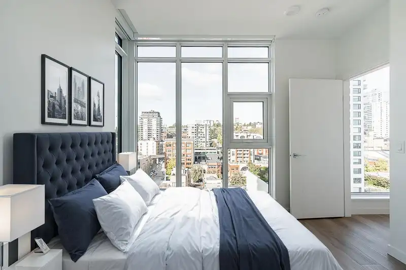 904 680 QUAYSIDE DRIVE - photo 4 of 30