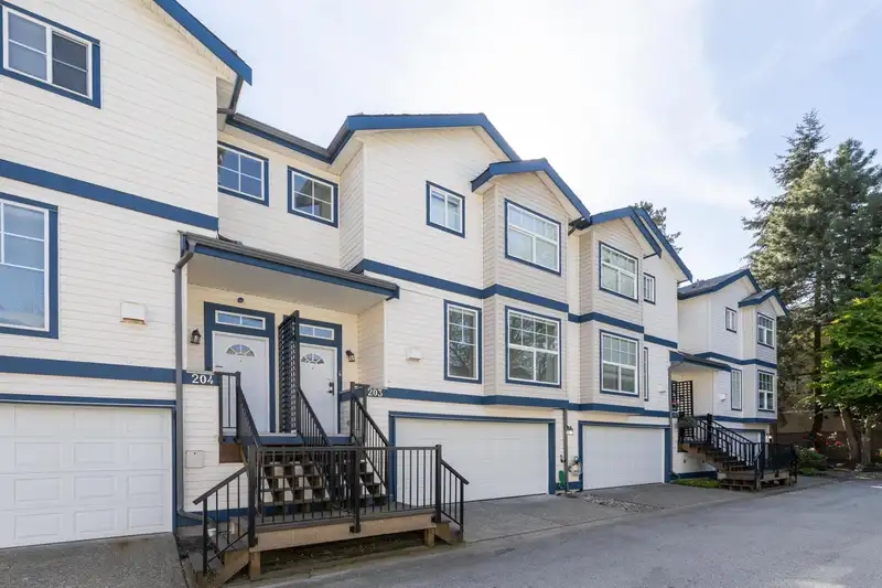 203 9118 149 STREET - photo 1 of 23
