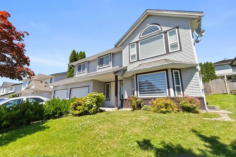 31279 WAGNER DRIVE - photo 2 of 40