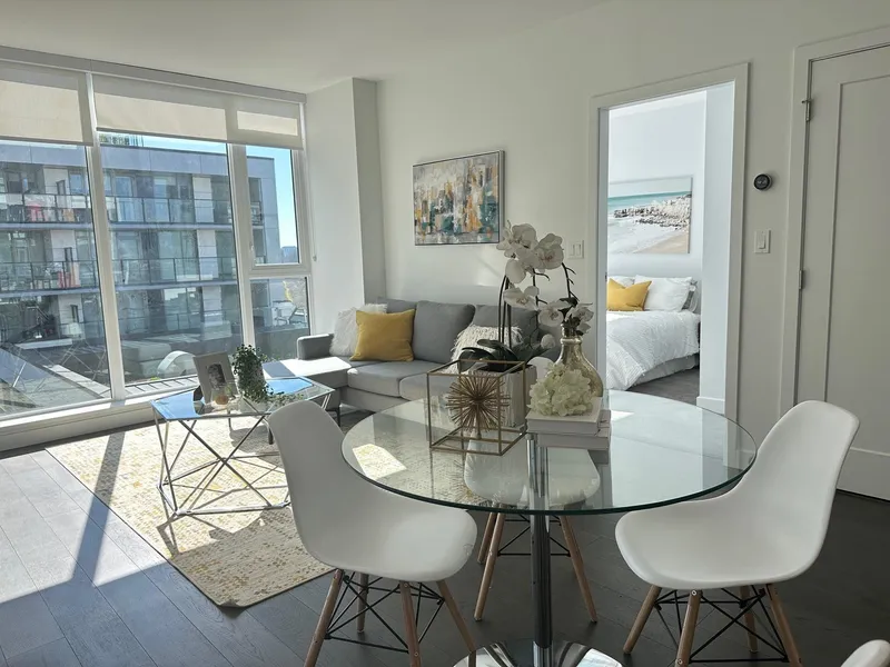 608 3280 CORVETTE WAY - photo 3 of 7