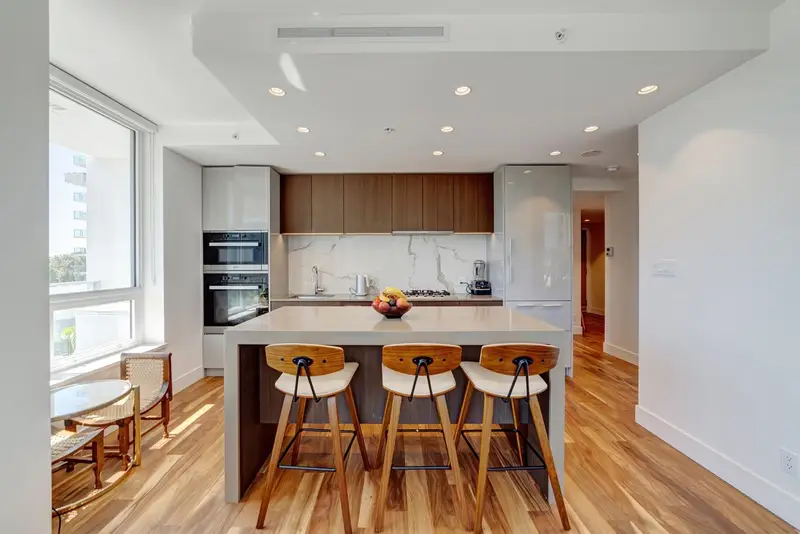 301 1675 LIONS GATE LANE - photo 3 of 24