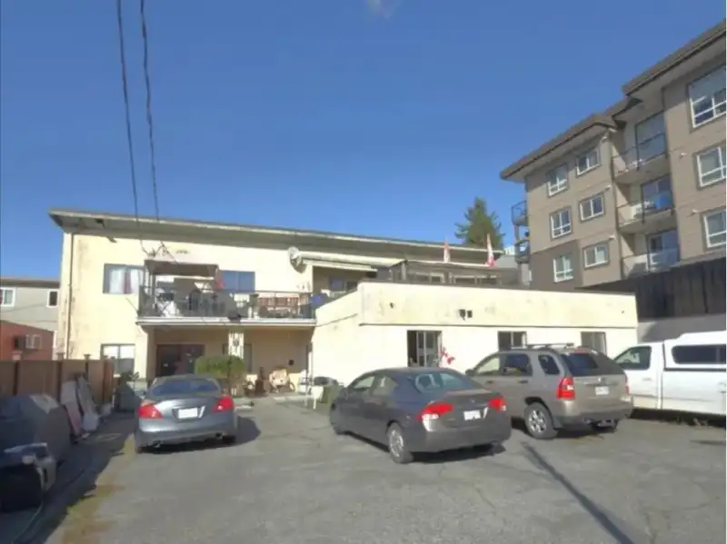 727 FOURTH AVENUE - photo 1 of 2