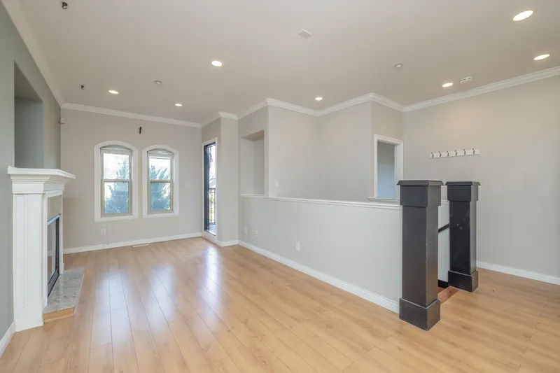 2638 CHARLES STREET - photo 4 of 25