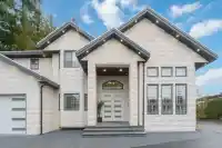 6168 126 STREET - thumbnail 1