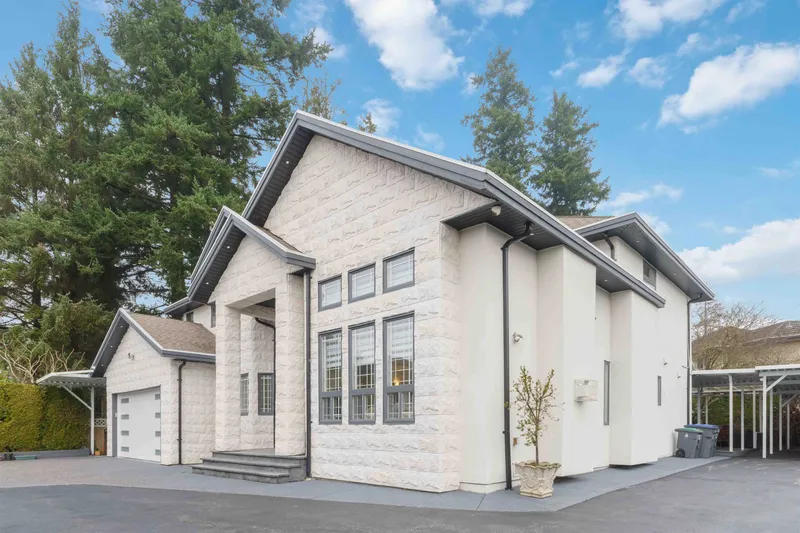 6168 126 STREET - photo 2 of 25