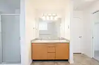 211 33485 SOUTH FRASER WAY - thumbnail 16
