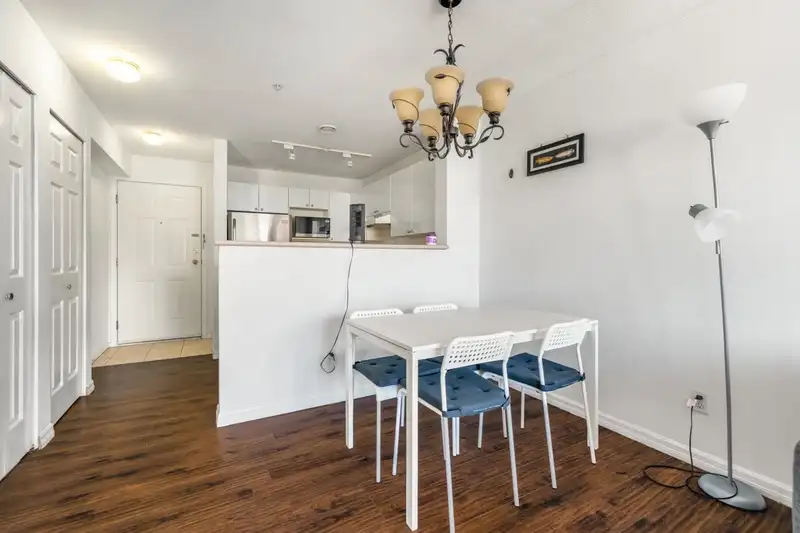 304 5818 LINCOLN STREET - photo 2 of 17