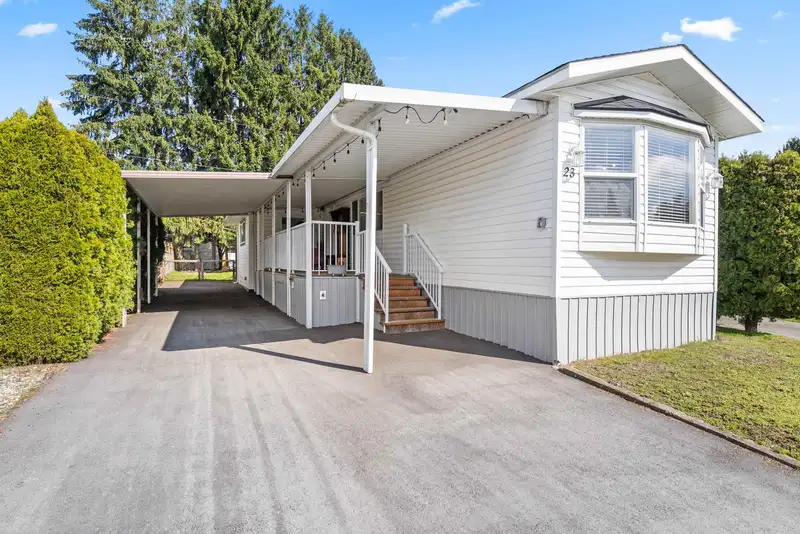 23 31313 LIVINGSTONE AVENUE - photo 1 of 36