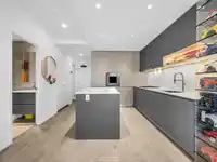 822 6300 MINORU BOULEVARD - thumbnail 5