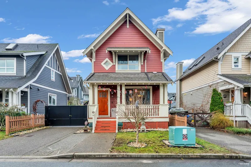 270 HOLLY AVENUE - photo 3 of 25