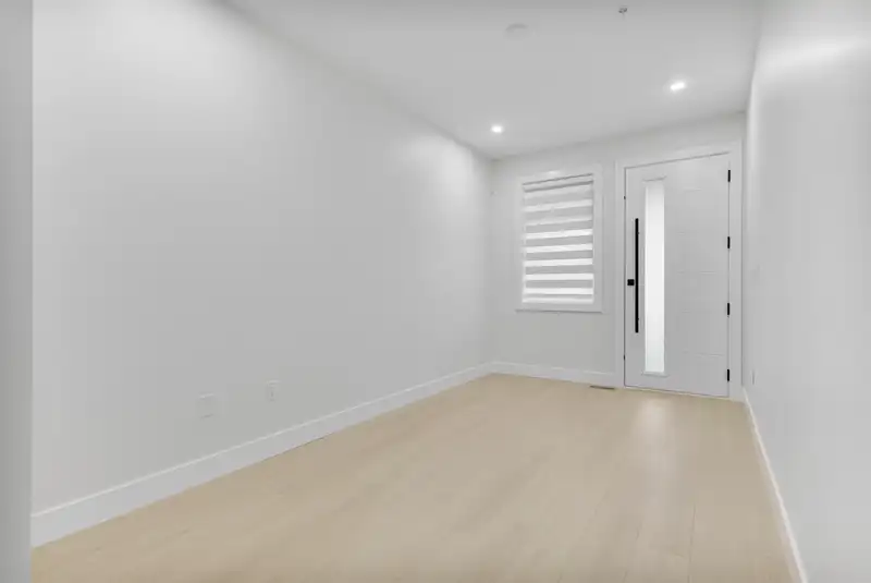 32504 HIGGINBOTTOM COURT - photo 1 of 38