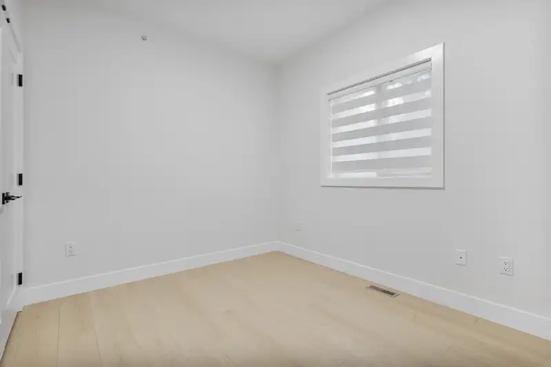 32504 HIGGINBOTTOM COURT - photo 3 of 38
