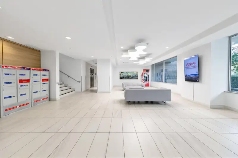 2308 5665 BOUNDARY ROAD - photo 4 of 31