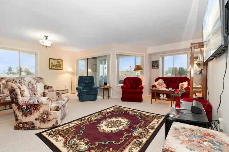 328 32853 LANDEAU PLACE - photo 1 of 35