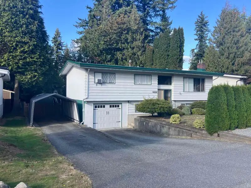 34243 REDWOOD AVENUE - photo 1 of 6