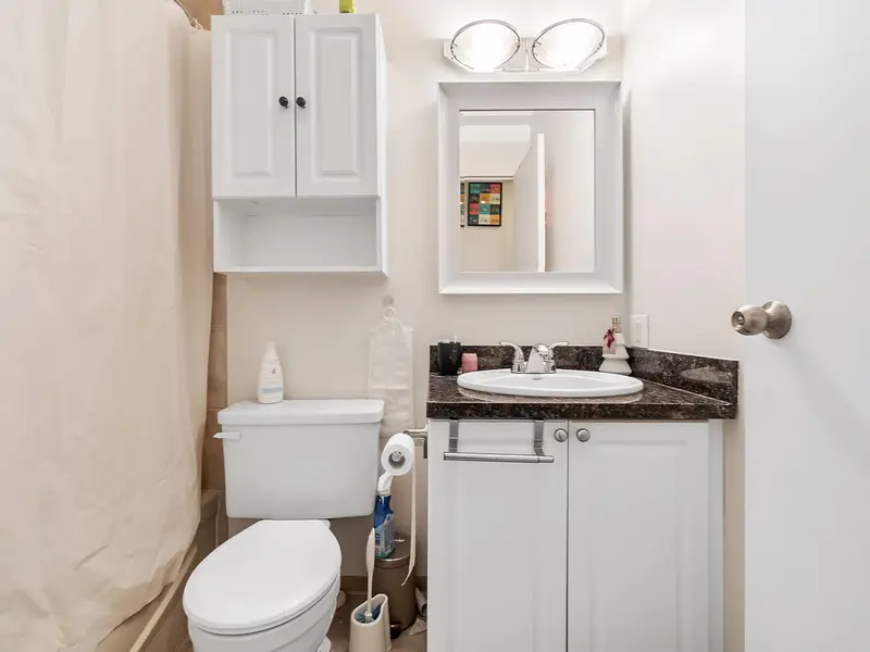 1615 10620 150 STREET - photo 4 of 10