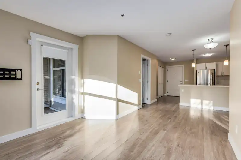 L101 13555 GATEWAY DRIVE - photo 4 of 25