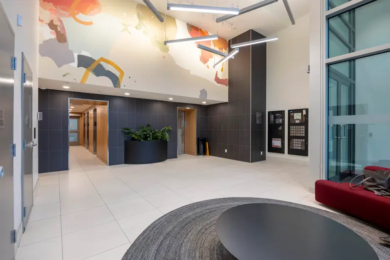 1205 318 ALDERSON AVENUE - photo 2 of 19