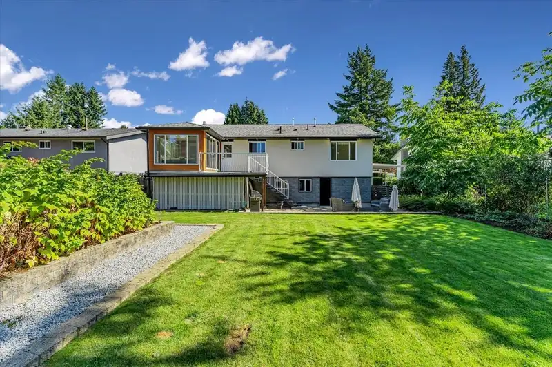 676 FIRDALE STREET - photo 2 of 30