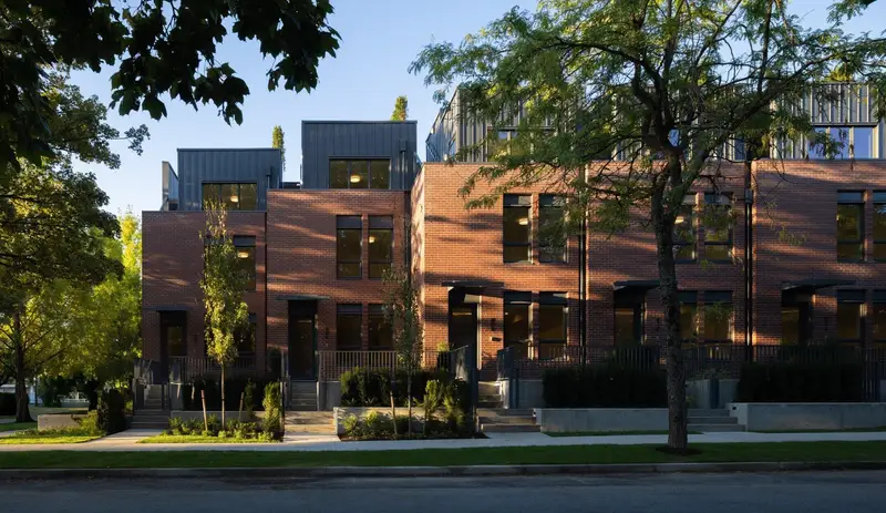 810 W 37TH AVENUE - photo 1 of 16