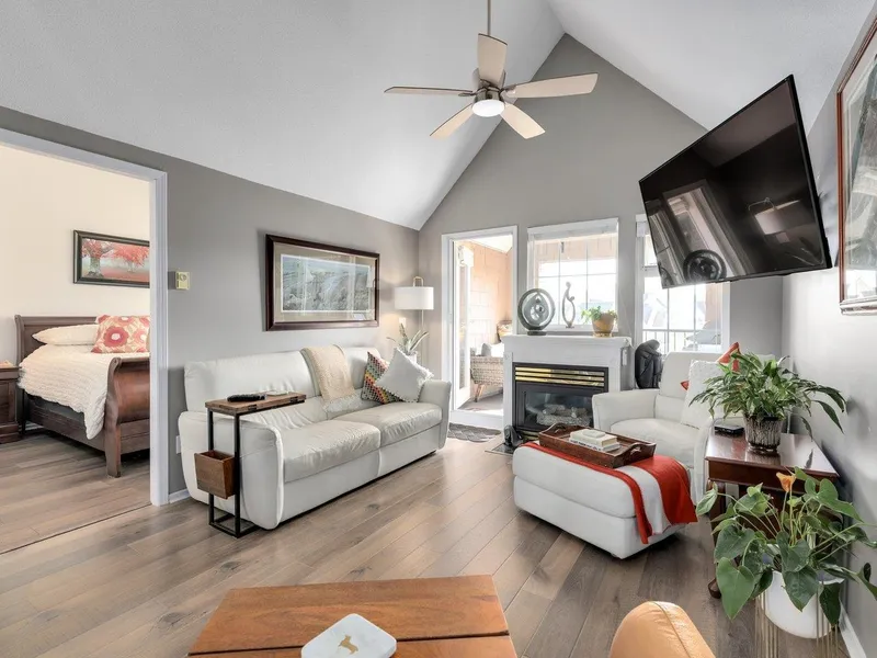 409 5518 14 AVENUE - photo 4 of 24