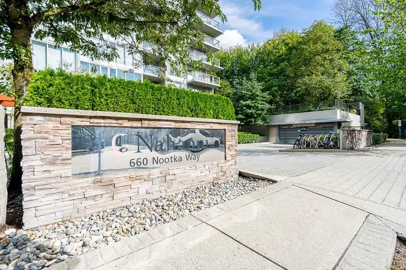 1106 660 NOOTKA WAY - photo 2 of 40