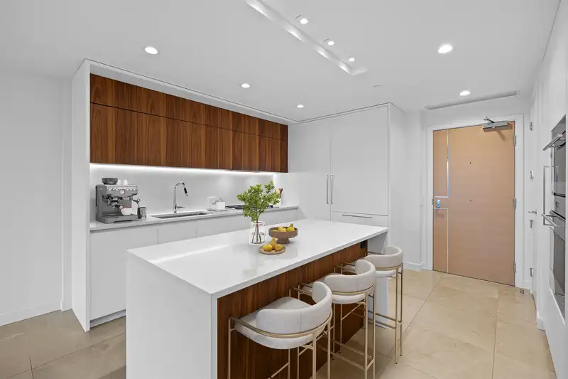 1203 885 CAMBIE STREET - photo 1 of 38