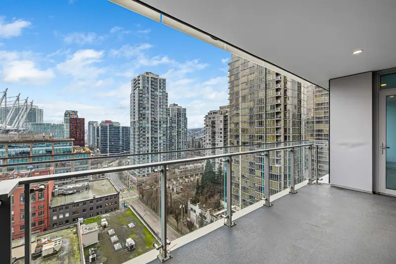 1203 885 CAMBIE STREET - photo 4 of 38