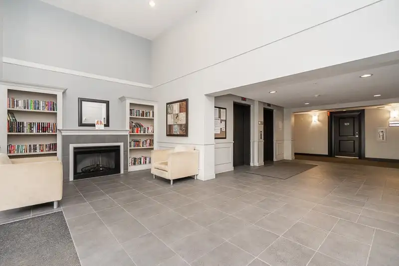 114 2468 ATKINS AVENUE - photo 4 of 32