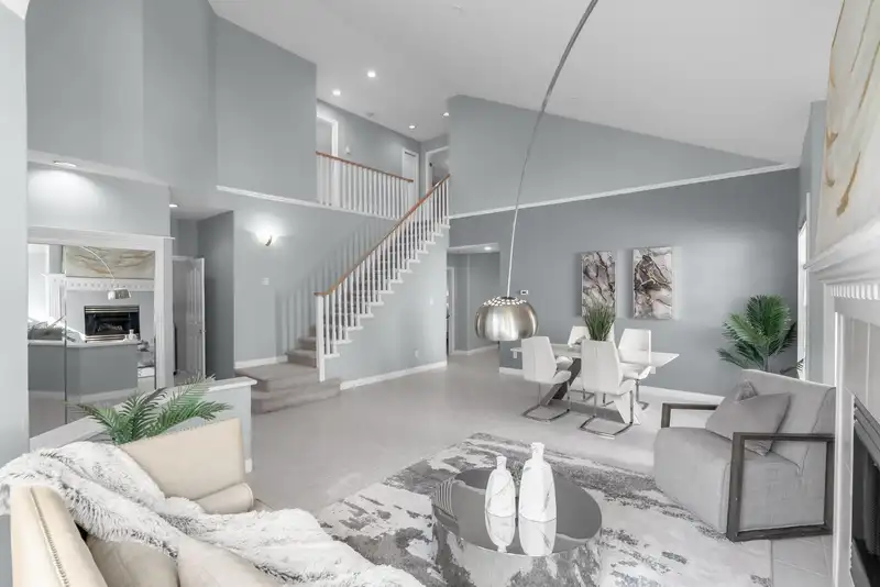 68 5531 CORNWALL DRIVE - photo 3 of 35