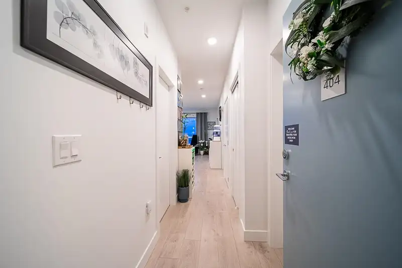 404 2499 RABBIT DRIVE - photo 3 of 38