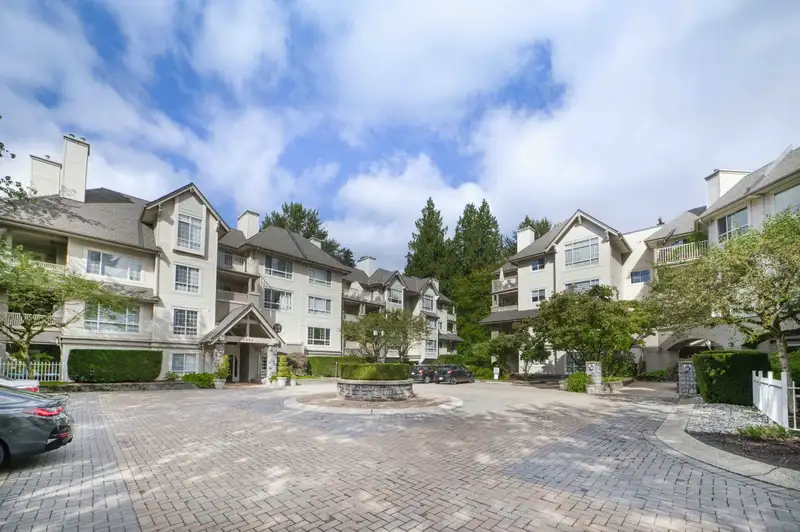 306 1242 TOWN CENTRE BOULEVARD - photo 1 of 27