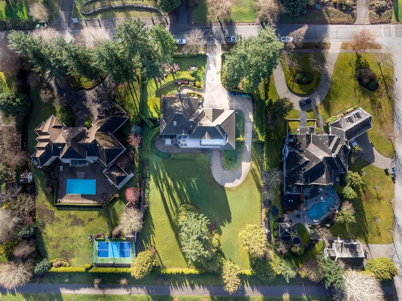 16283 29 AVENUE - photo 3 of 25