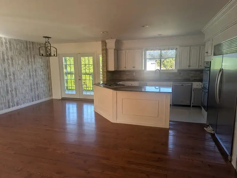 45575 SOUTH SUMAS ROAD - photo 3 of 23
