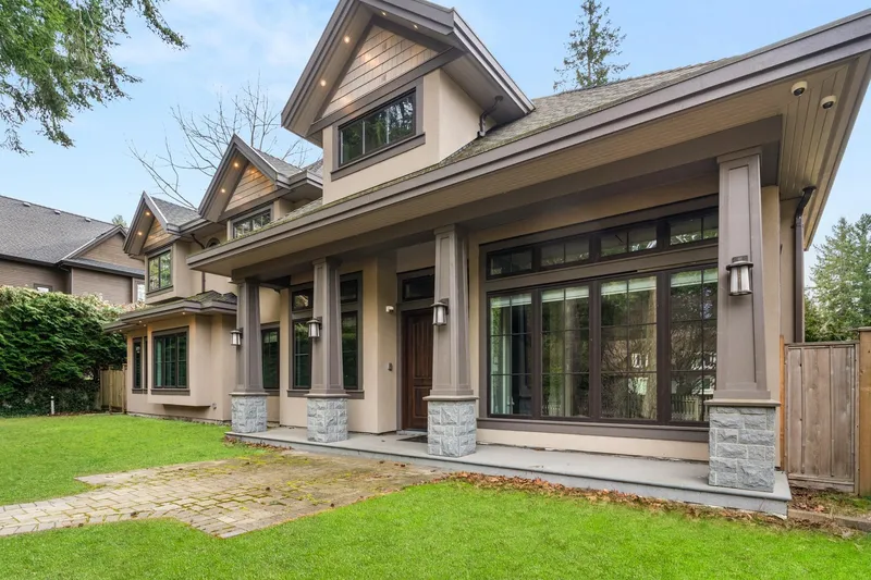 13096 24 AVENUE - photo 2 of 25