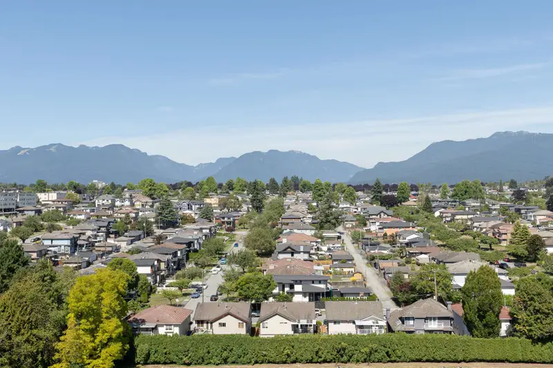 1301 4425 HALIFAX STREET - photo 2 of 25