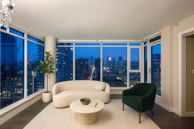 2701 1351 CONTINENTAL STREET - photo 1 of 25