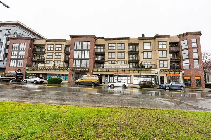 2009 84 GRANT STREET - photo 3 of 25