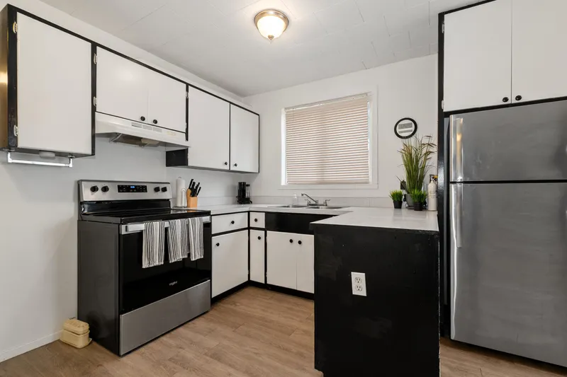 65321 PINE CLOSE - photo 2 of 25