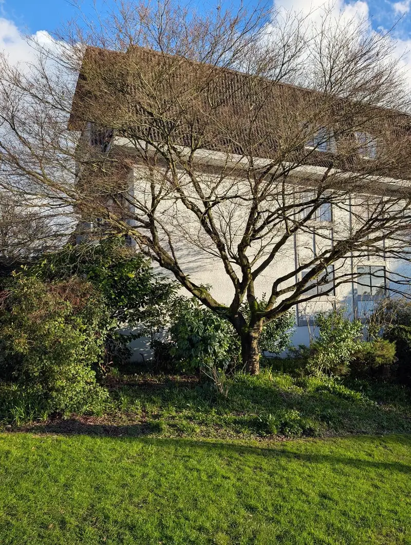 105 275 W 2ND STREET - photo 2 of 25