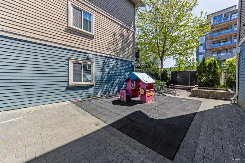 216 7168 STRIDE AVENUE - photo 4 of 35