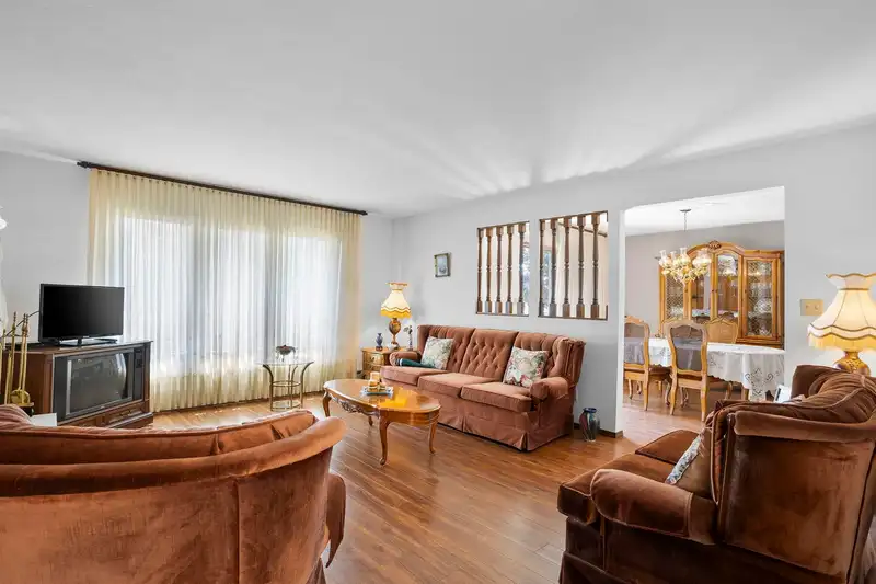 7321 UNION STREET - photo 4 of 40
