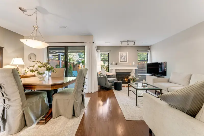 11 20681 THORNE AVENUE - photo 3 of 25