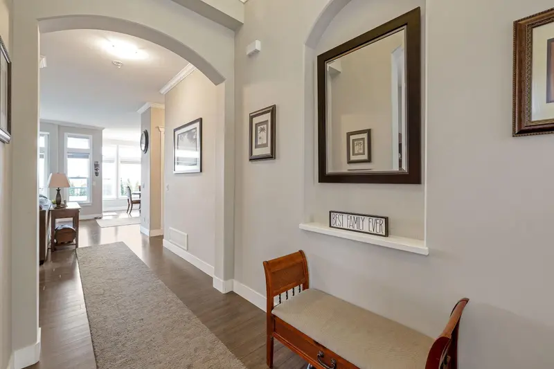 1310 FIFESHIRE STREET - photo 3 of 25