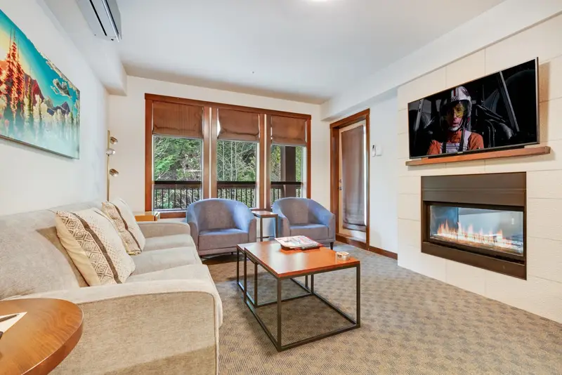 301B 2020 LONDON LANE - photo 4 of 25